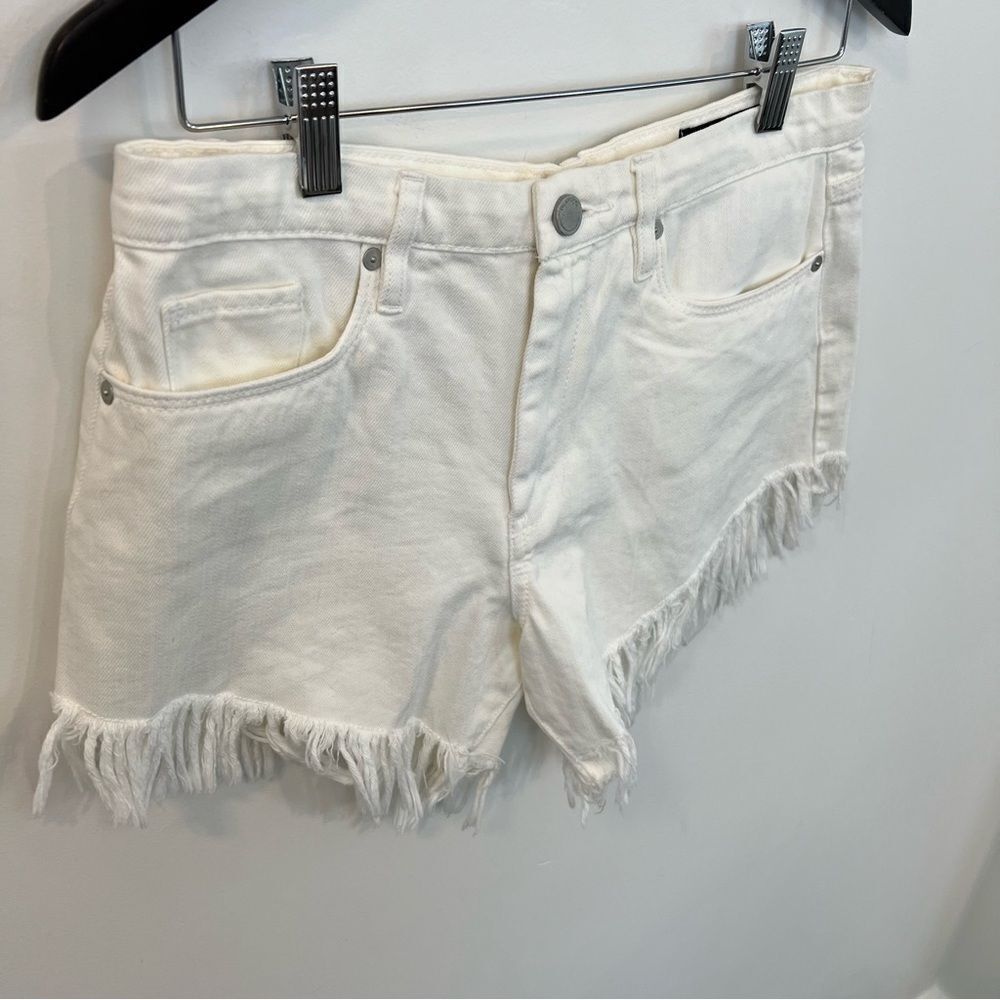NWOT Blanknyc Hi Rise Frayed Cut Off Jean Shorts | Size 29